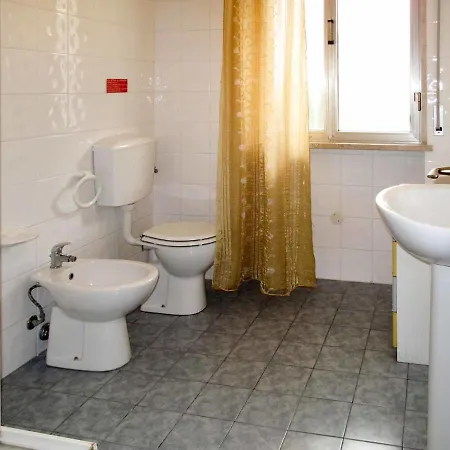 Riviera 4 By Interhome * Marina di Cecina